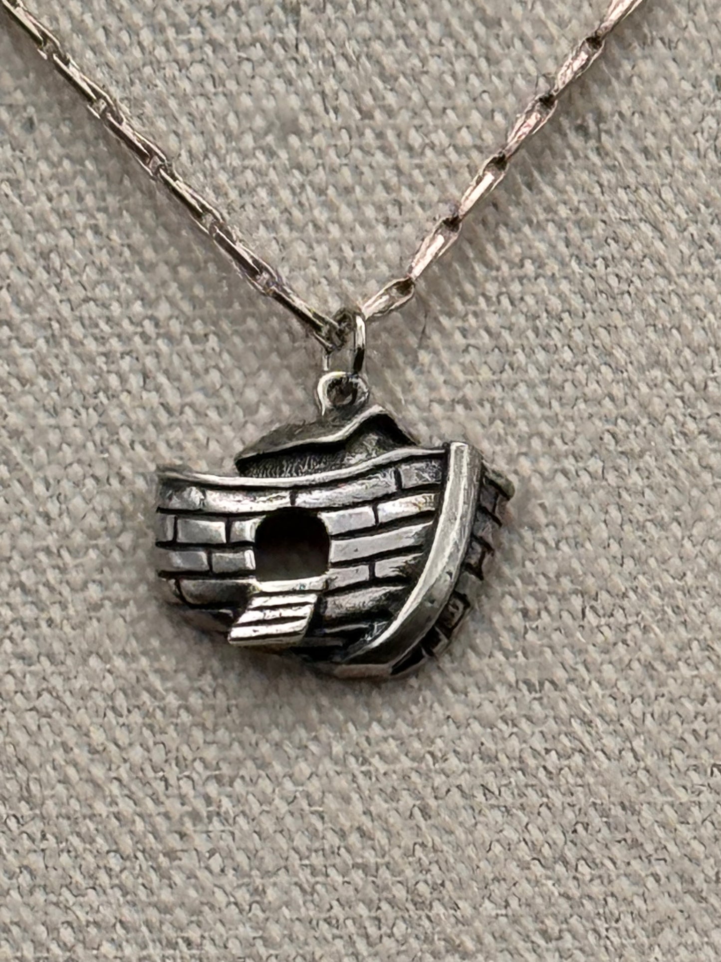 Vintage Sterling Noah’s Ark Pendant & Silver Tone Necklace 26”