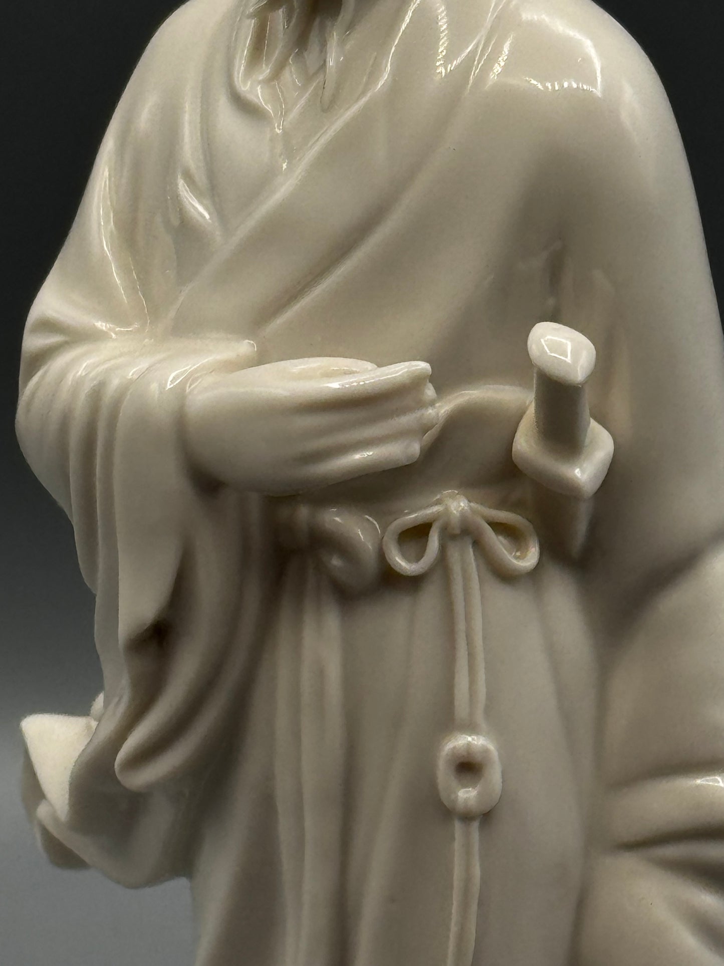 Vintage Blanc de Chine Scholar Figurine Standing Chinese Gentleman 11”