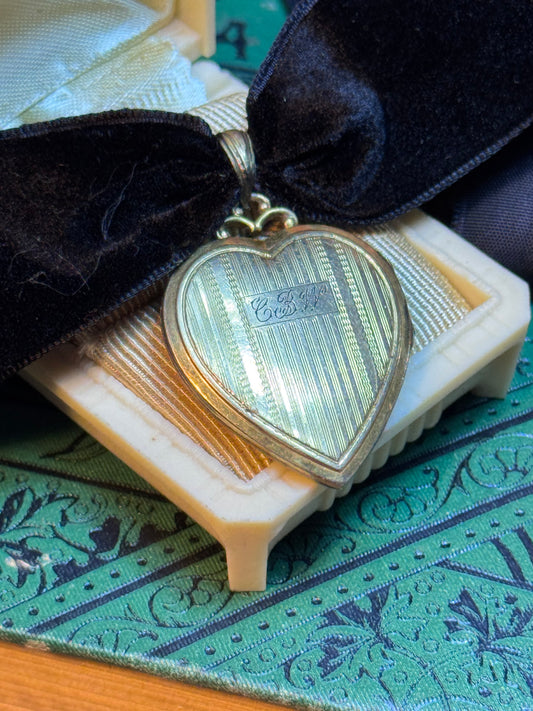 Antique Hayward Gold Filled Heart Locket Photo Pendant Monogrammed CBW