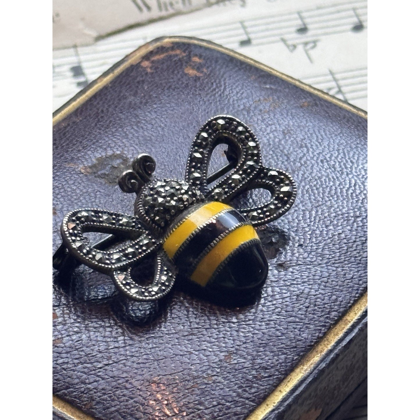 Bee Brooch Sterling Silver Marcasite Enamel 1.25” x 1” Thailand
