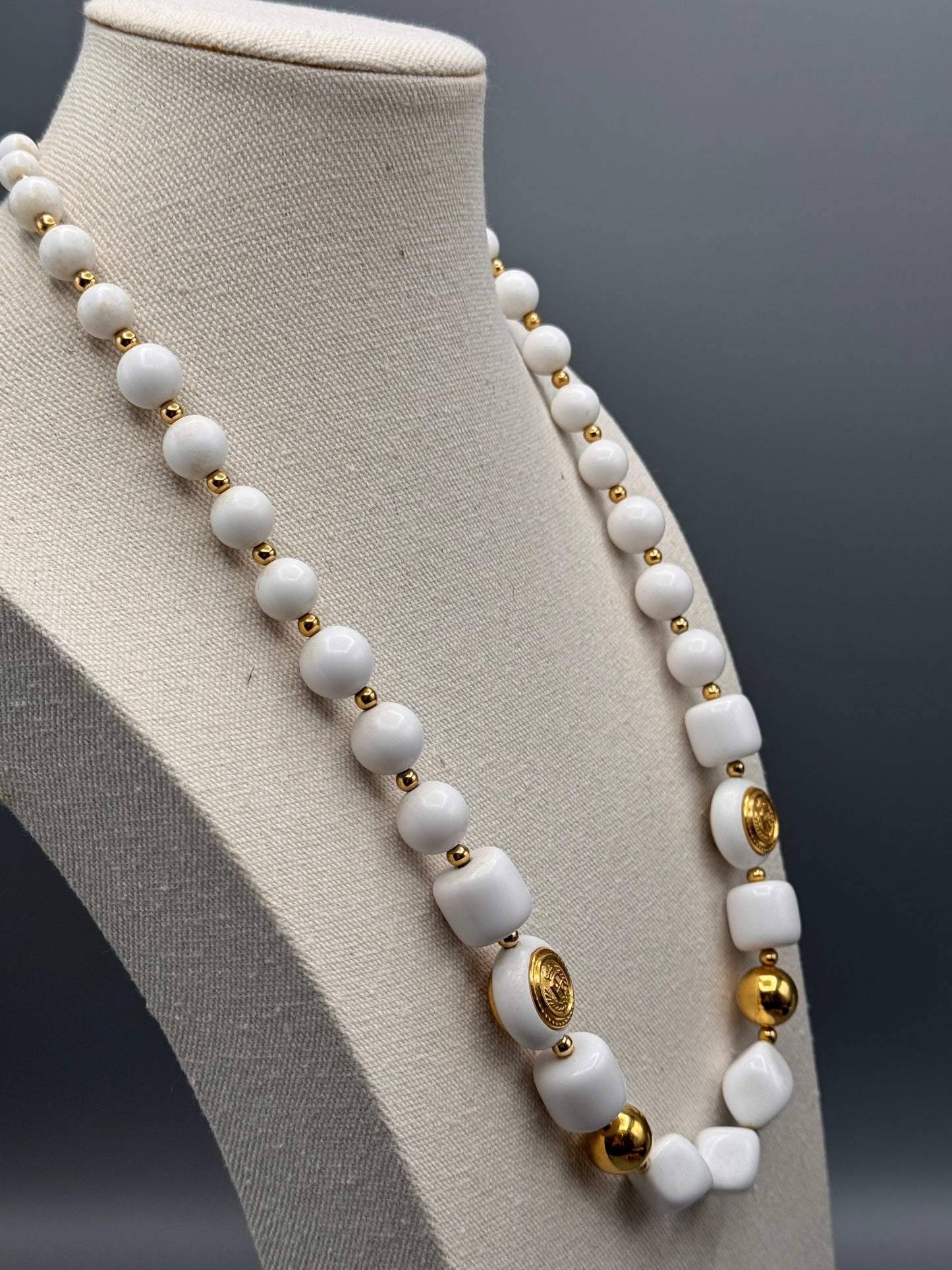 Vintage White Acrylic Beaded Necklace Goldtone Accents 26.5” 80s