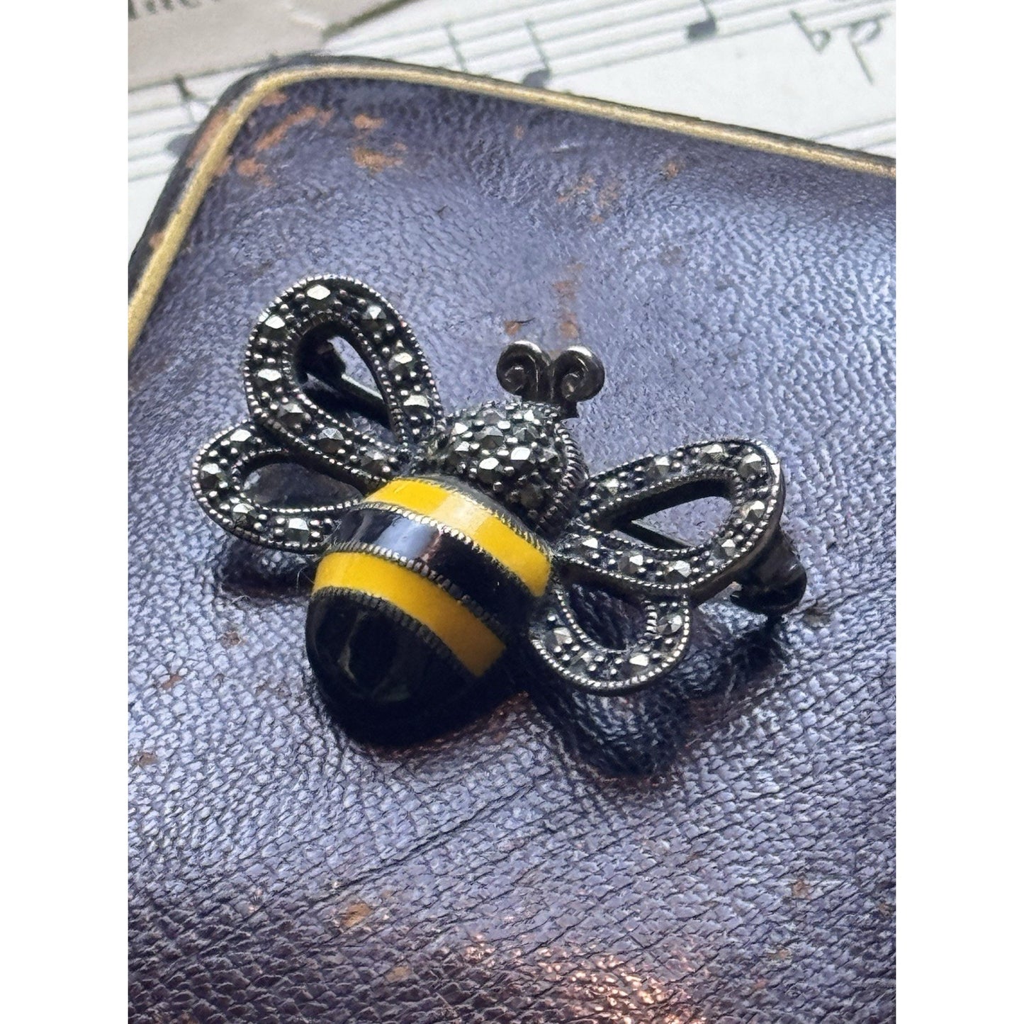 Bee Brooch Sterling Silver Marcasite Enamel 1.25” x 1” Thailand