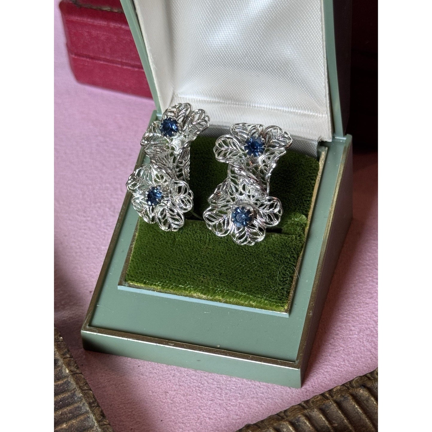 Vintage Blue Rhinestone Clip On Earrings Silvertone Filigree Floral 1”