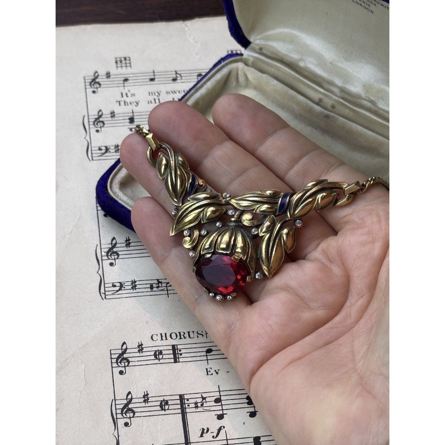 Vintage Trifari Alfred Philippe Bell Flowers Necklace Ruby Red Glass 16.5”