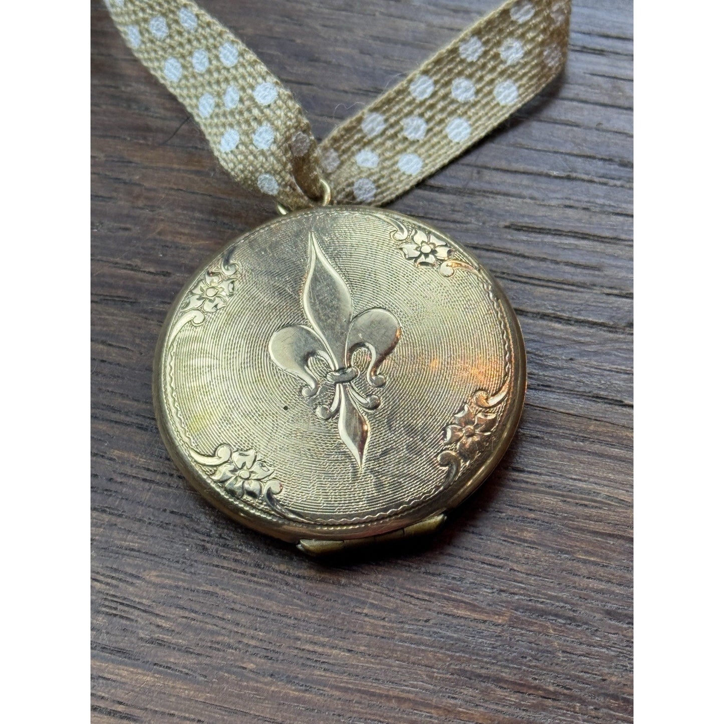 Vintage Gold-Filled Locket Danecraft Fleur-de-Lis 1 3/8”