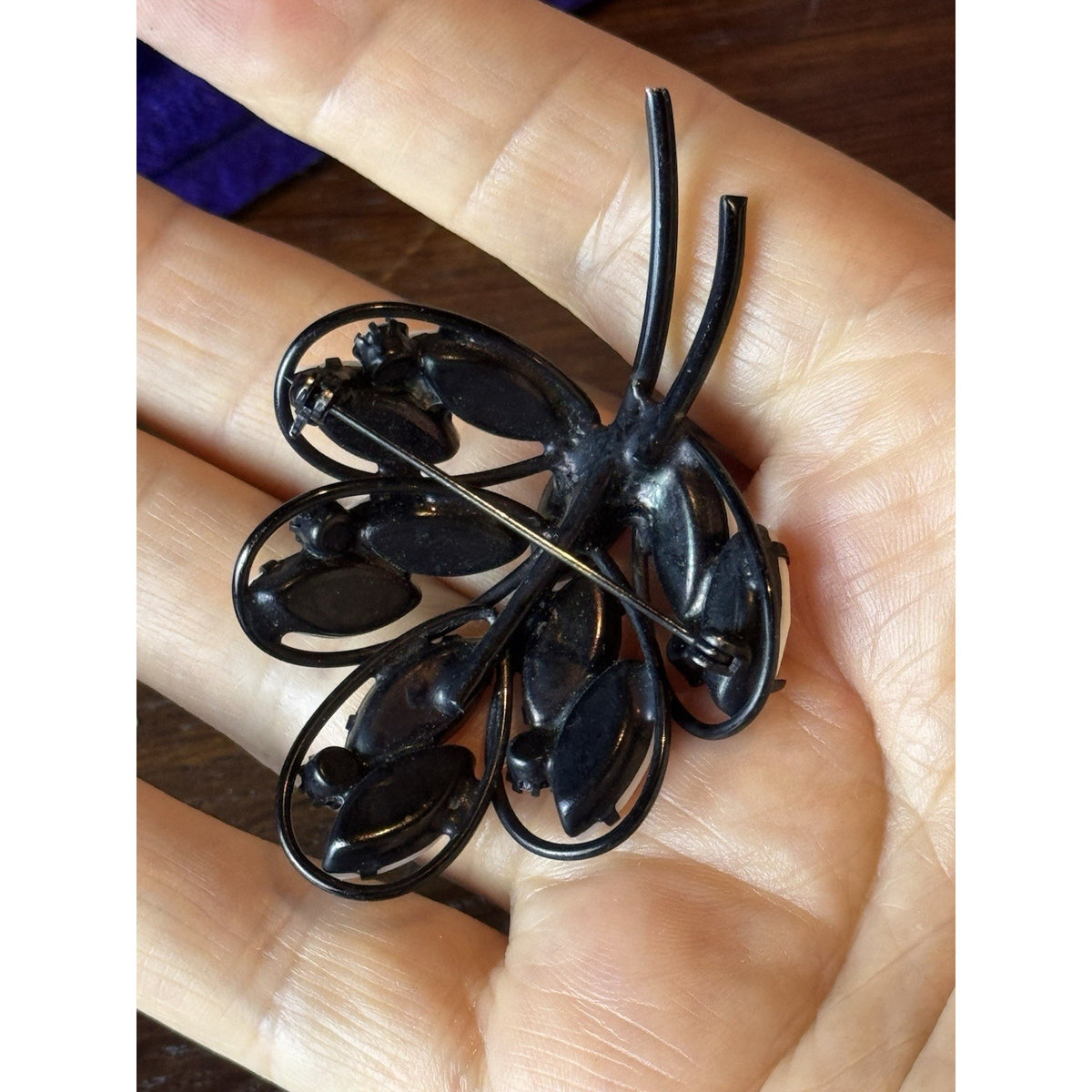 Vintage Brooch Black White Glass Floral Spray Japanned Statement Pin 2.5”