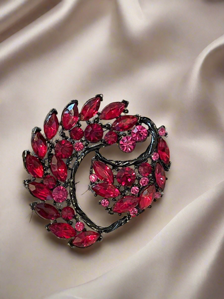 Vintage Red & Pink Rhinestone Brooch Japaned Metal Pinwheel