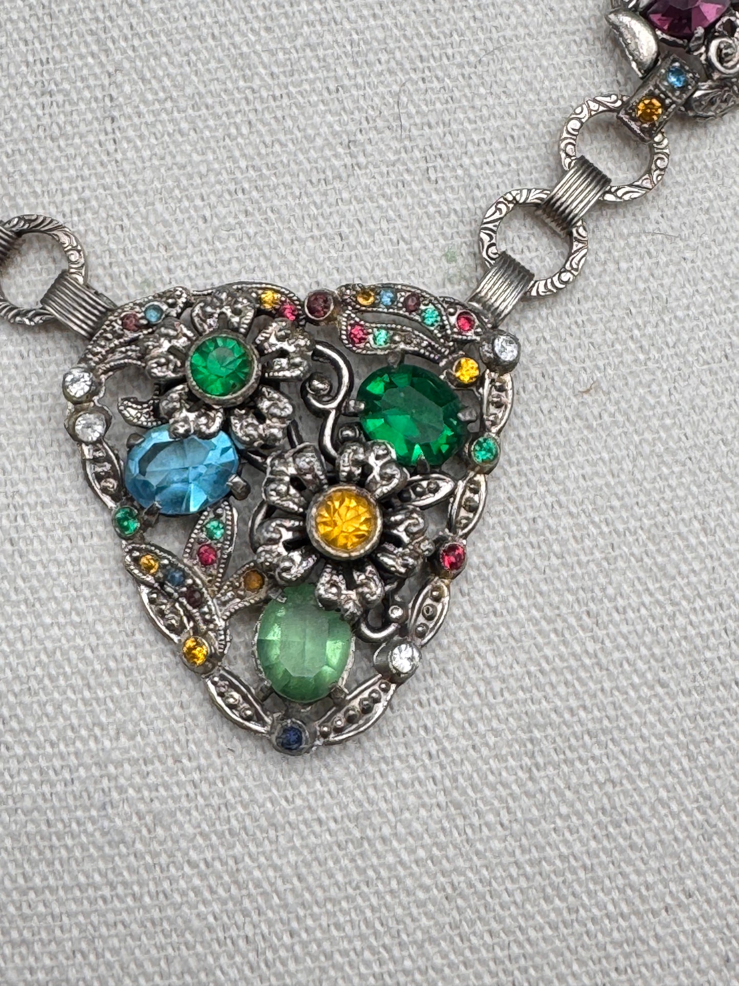 Silvertone Floral Necklace Rhinestone Statement Pendant 18” Vintage