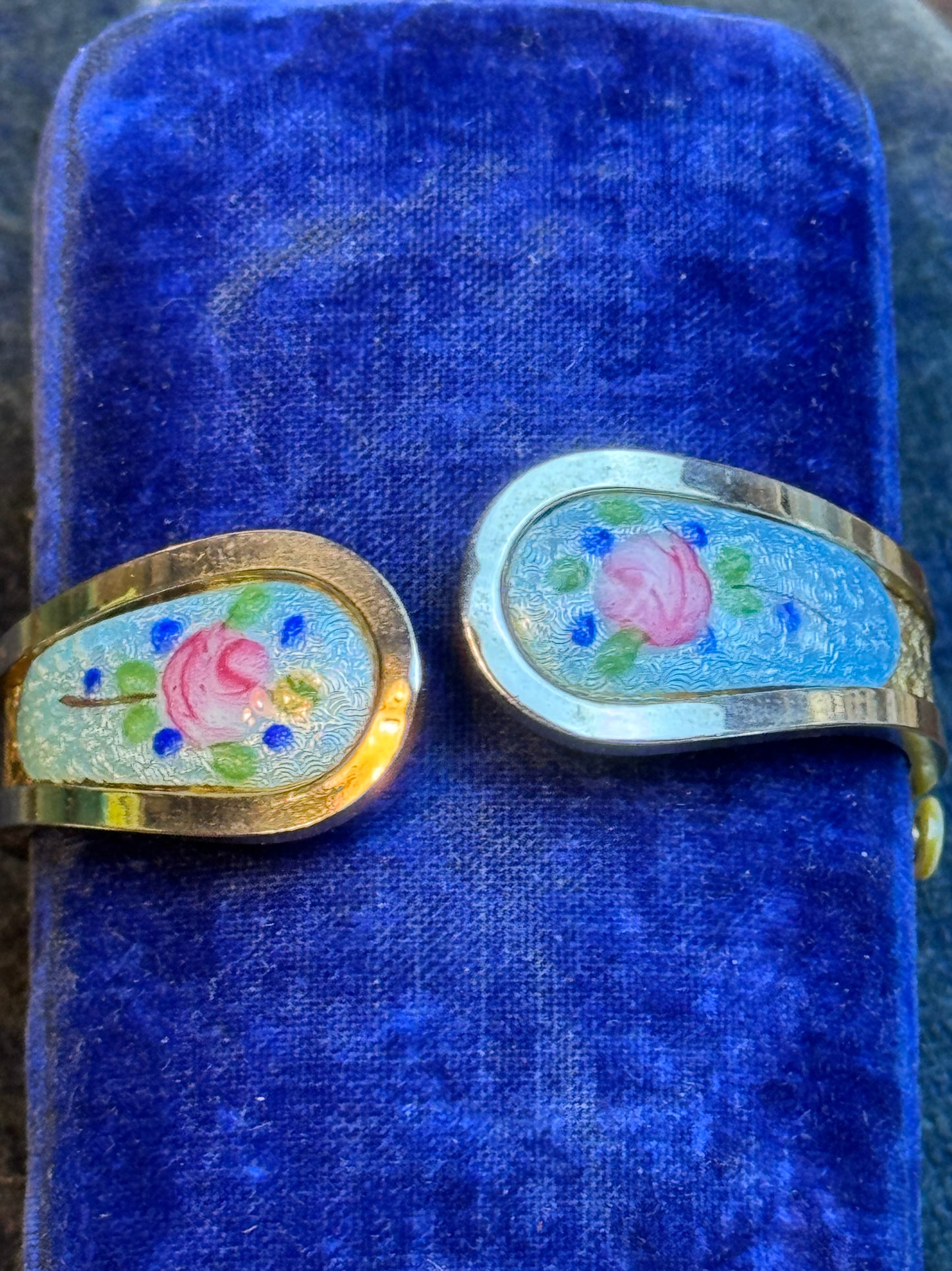 Vintage Guilloché Floral Clamp Bracelet Silver Goldtone Rose Design 6”