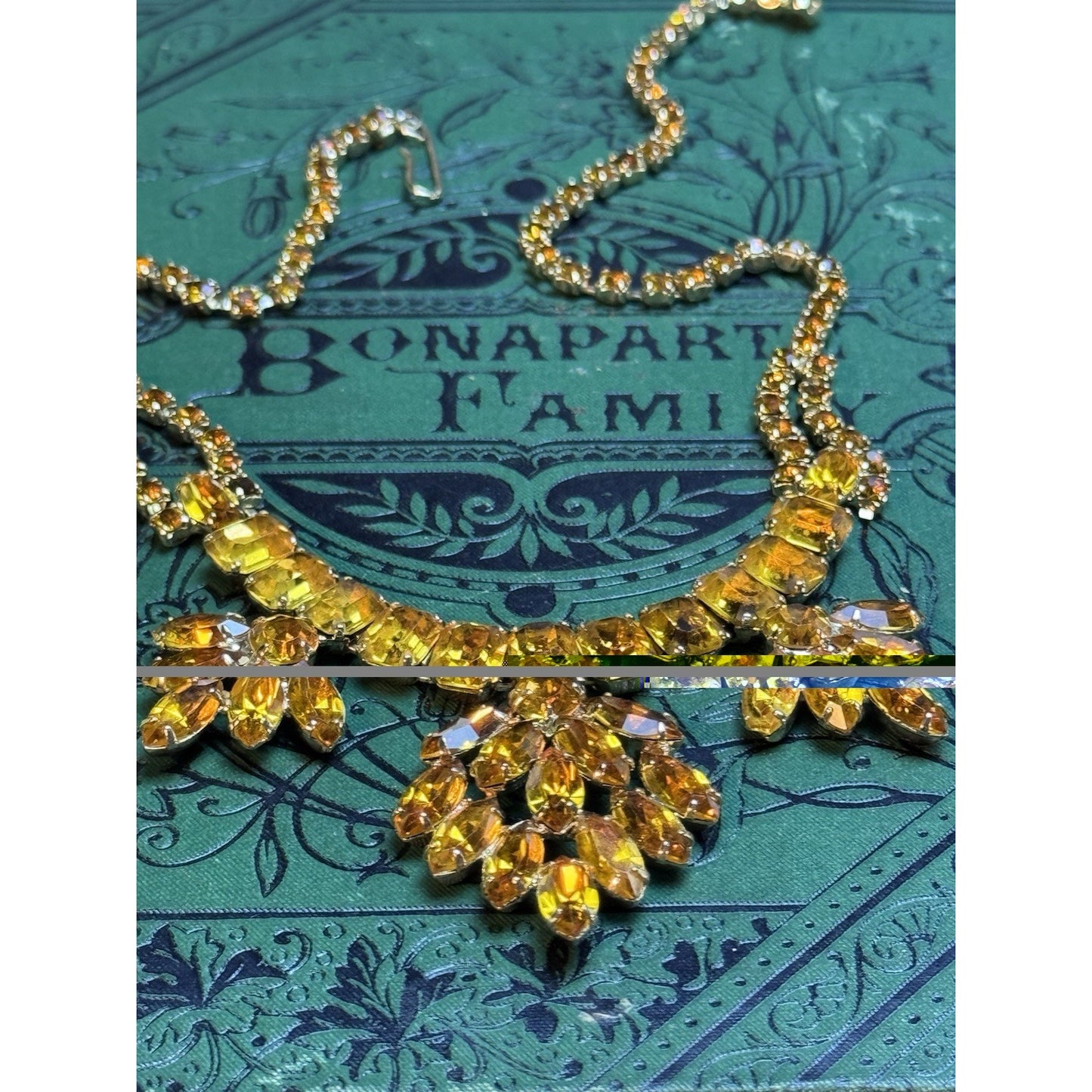 Vintage Necklace Golden Tone Rhinestone Statement Bib Goldtone 14.5”