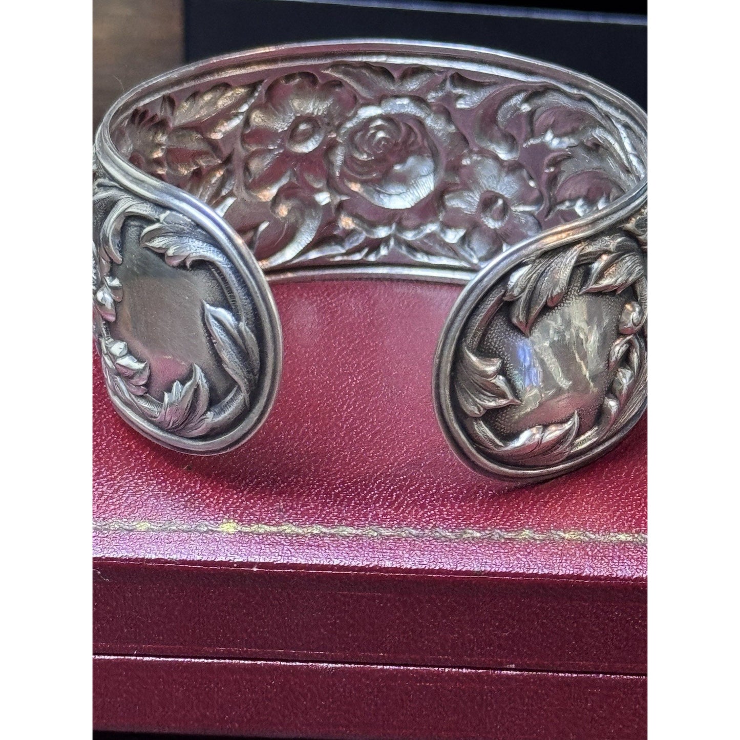 Vintage S Kirk & Son Sterling Repoussé Floral Cuff Bracelet 19F Fits 6.75”