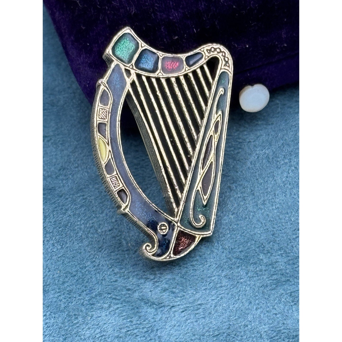 Vintage Irish Harp Brooch Enamel Goldtone Celtic Music Pin 1.5”