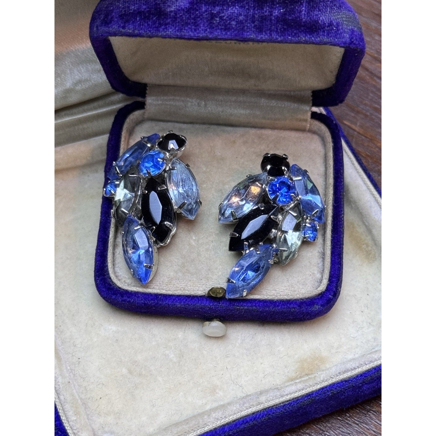 Vintage Earrings Blue Rhinestone Clip On Black Light Blue Navette Silvertone