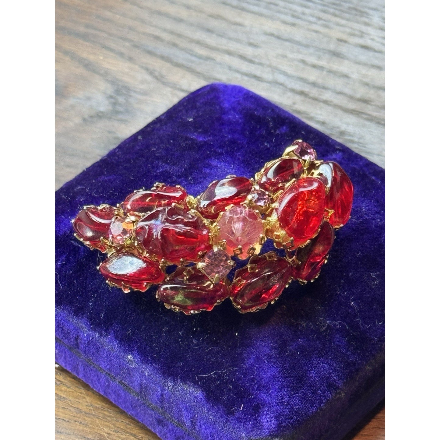 Vintage Brooch Red Lucite 2.25” Goldtone Crescent Cabochon Rhinestone Cluster