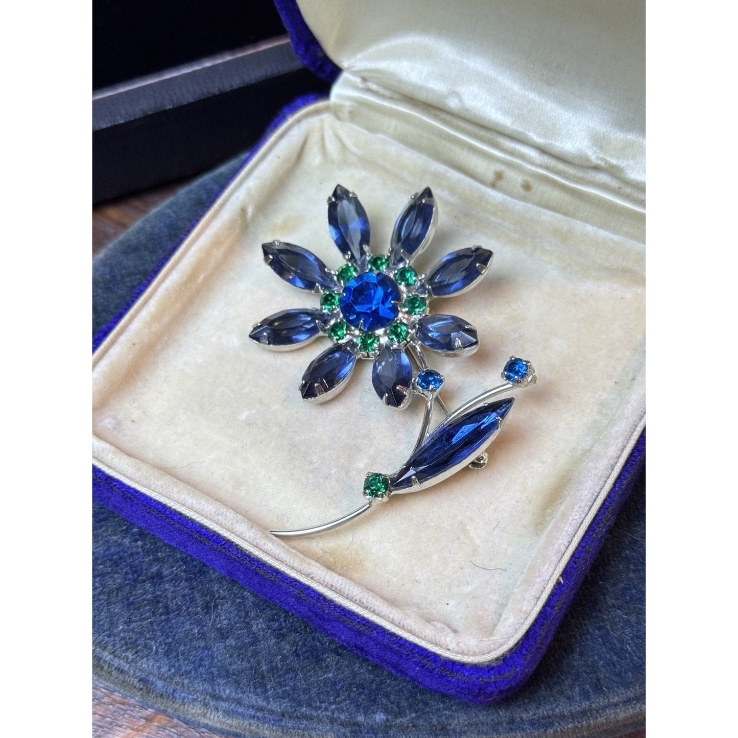 Vintage Blue & Green Rhinestone Flower Brooch Silver Tone Floral Pin 2.5”