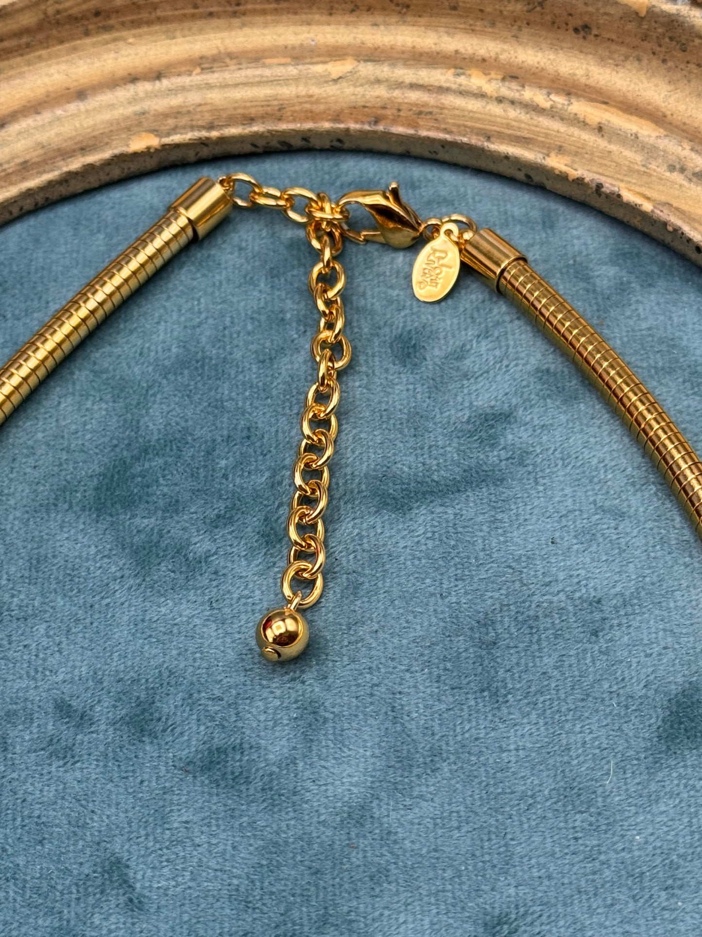 Vintage Joan Rivers Necklace Snake Chain Goldtone Rhinestone Charms 19”