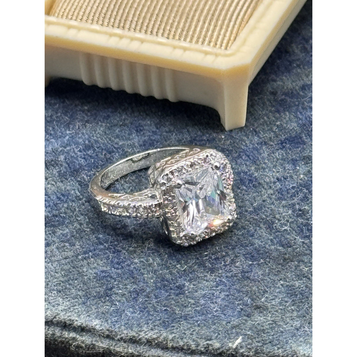 Silvertone Ring Clear Rhinestone Radiant Cut Halo Cocktail Statement Size 7