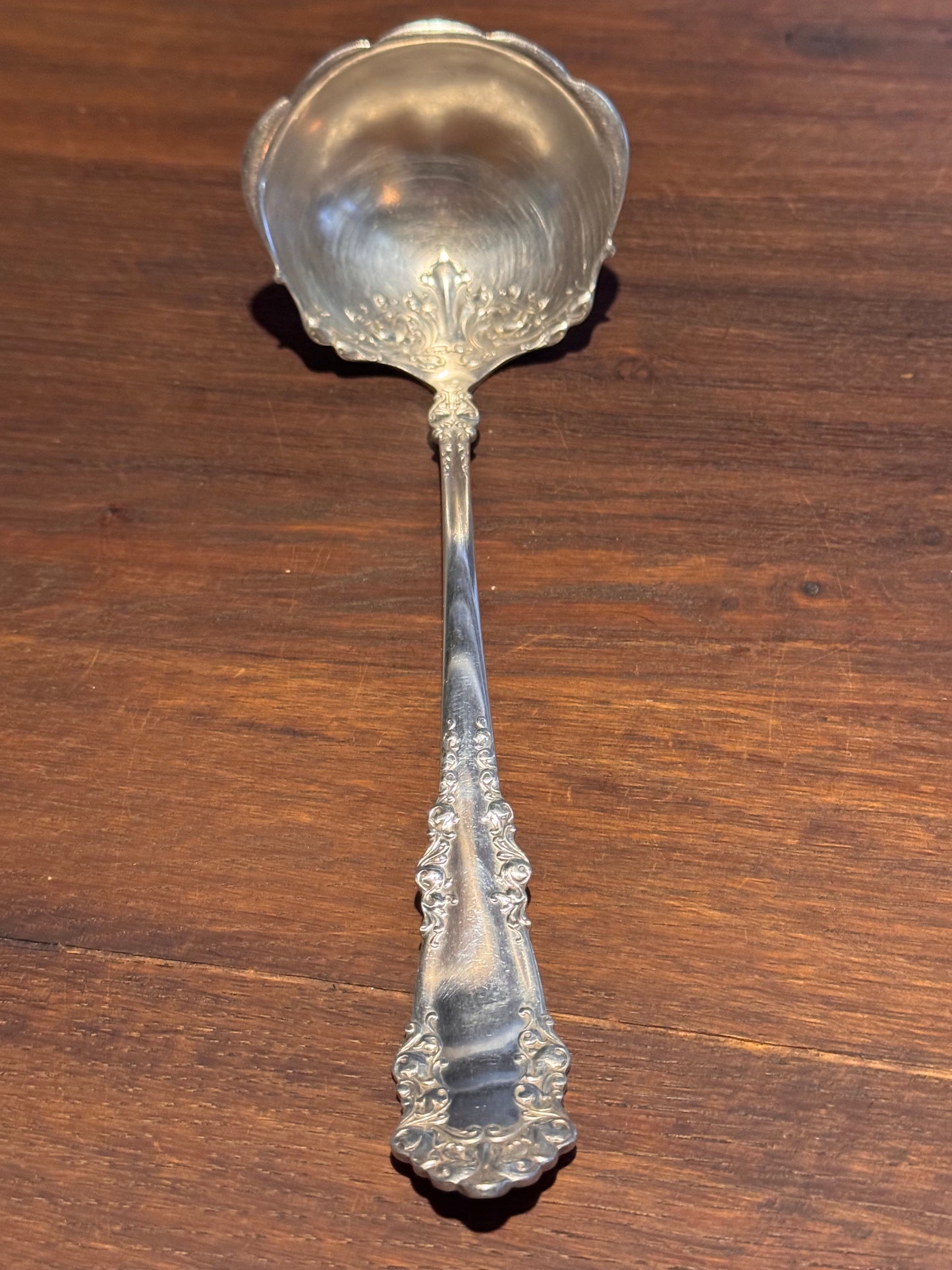 Rogers Bros Berkshire Punch Bowl Soup Ladle Silverplate 11” Ornate Handle