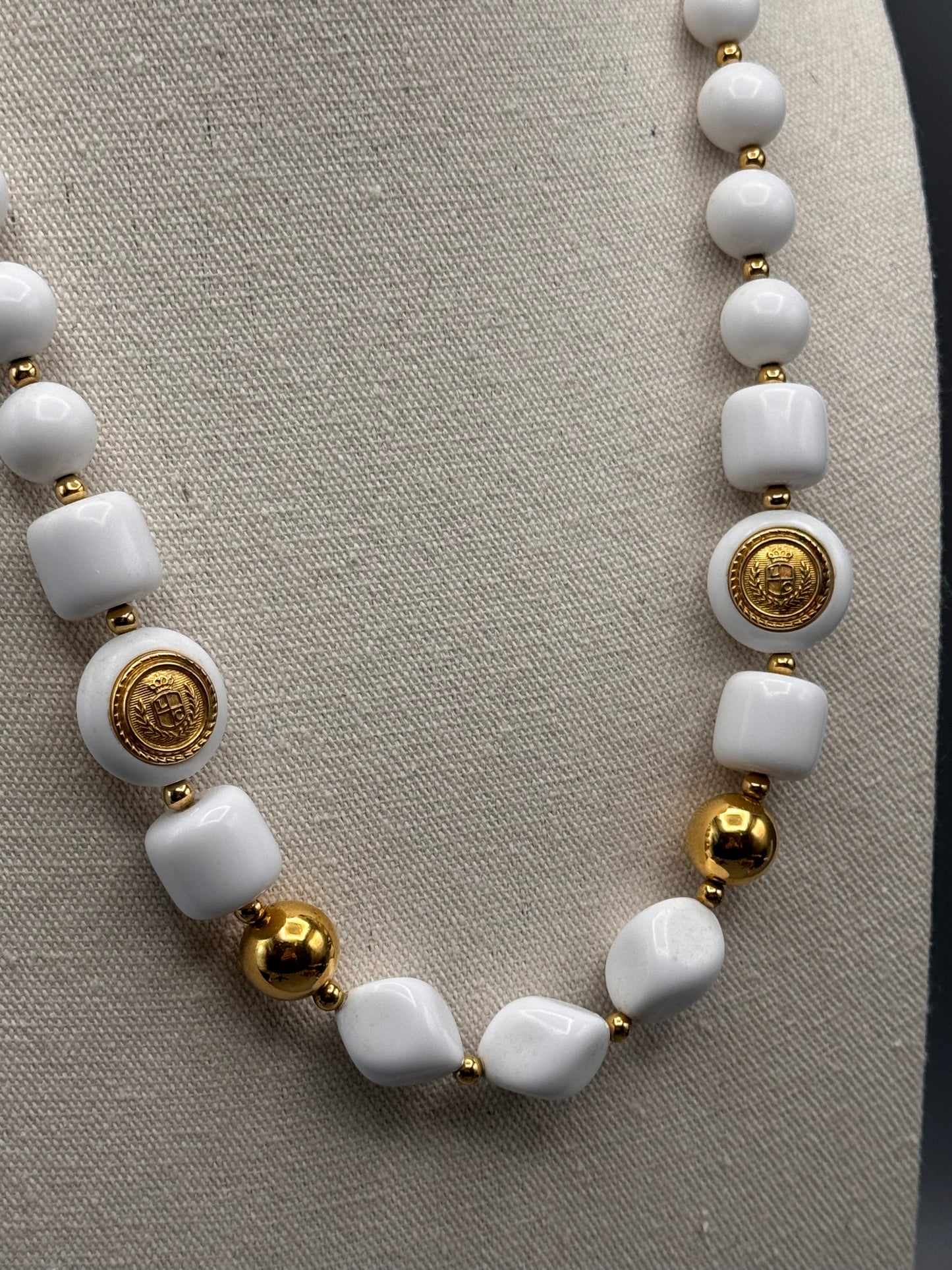 Vintage White Acrylic Beaded Necklace Goldtone Accents 26.5” 80s