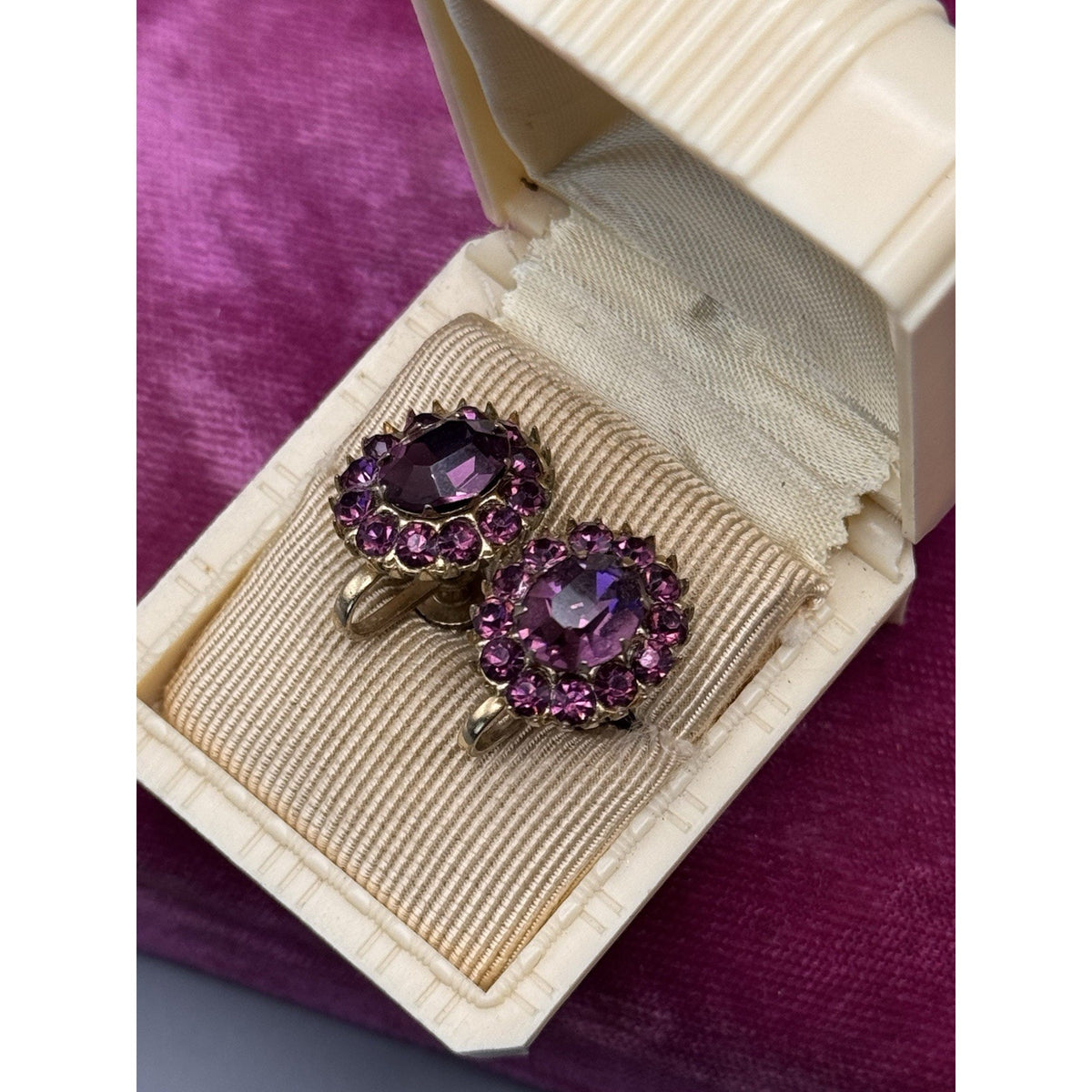 Vintage Earrings Purple Rhinestone Screw Back Goldtone Cluster .75” x .5”