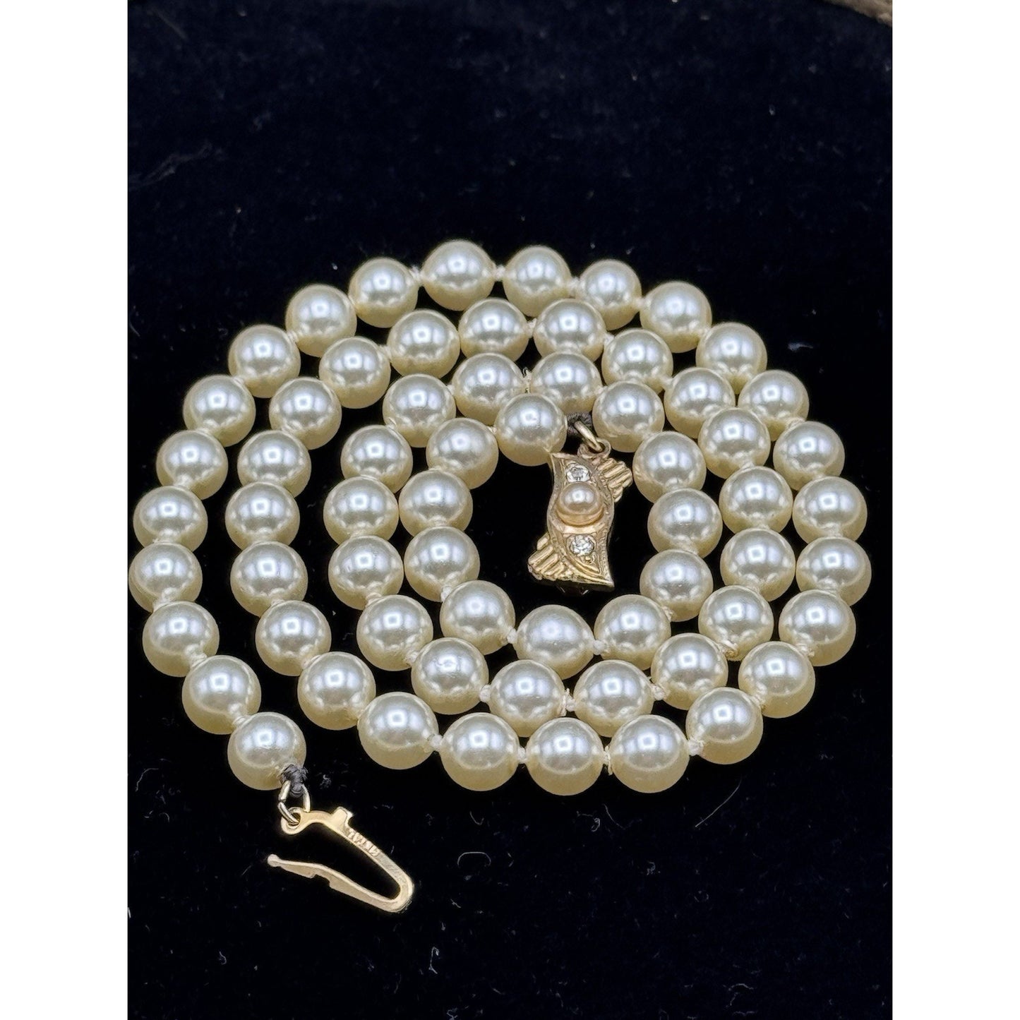 Vintage Faux Pearl Necklace Knotted 18.5” Gold Tone Rhinestone Clasp Bridal