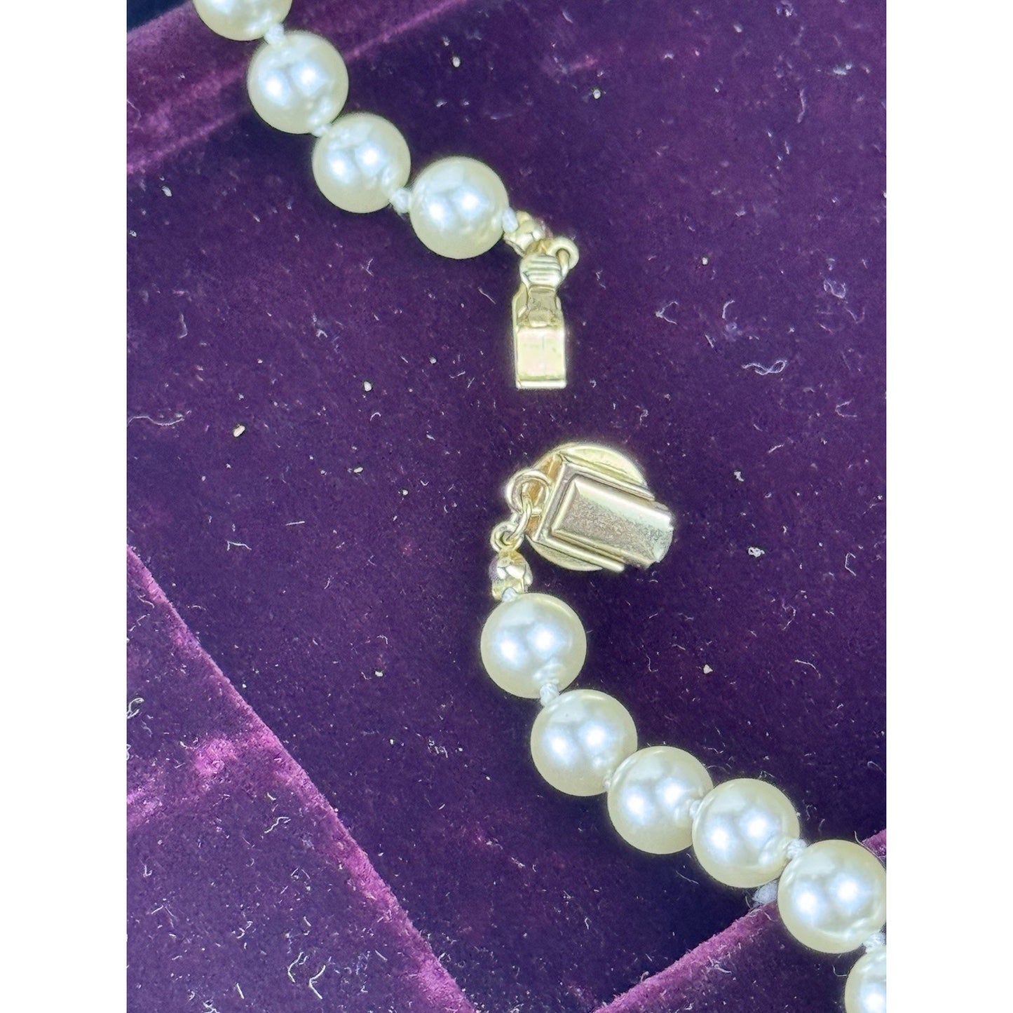 Vintage Faux Pearl Necklace 28.5” Knotted 7mm Pearls Goldtone Clasp Classic