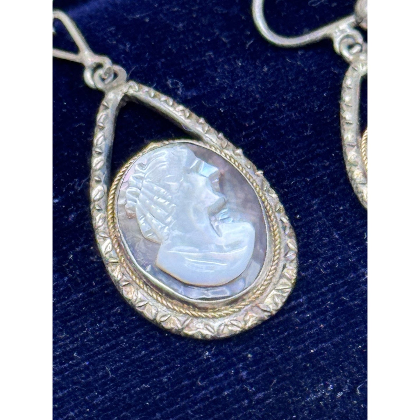 VINTAGE Cameo Parure 800 Silver Abalone MOP Bracelet Earrings Necklace