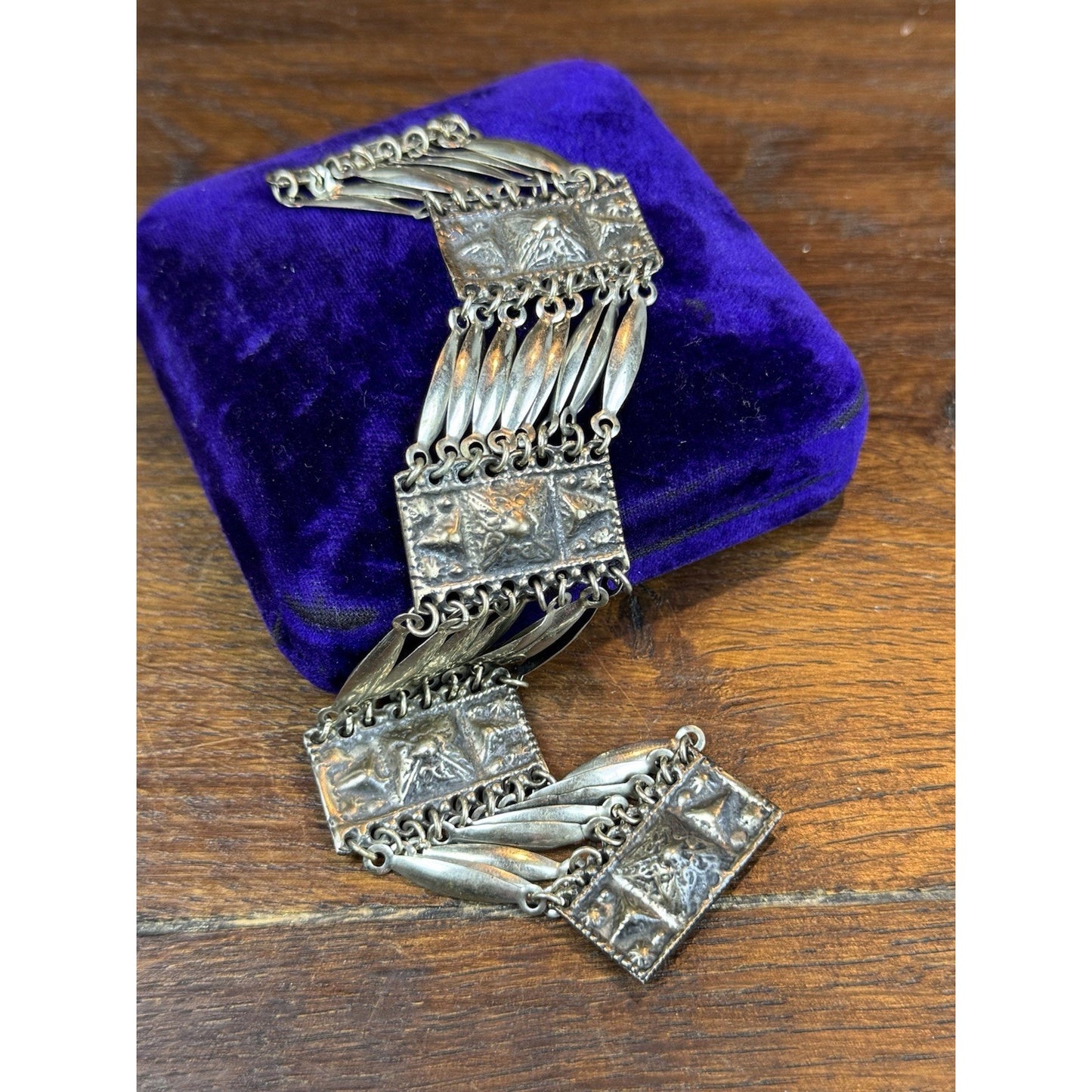Vintage Mexico Bracelet 7” Silvertone Figural Panel Artisan Statement Jewelry