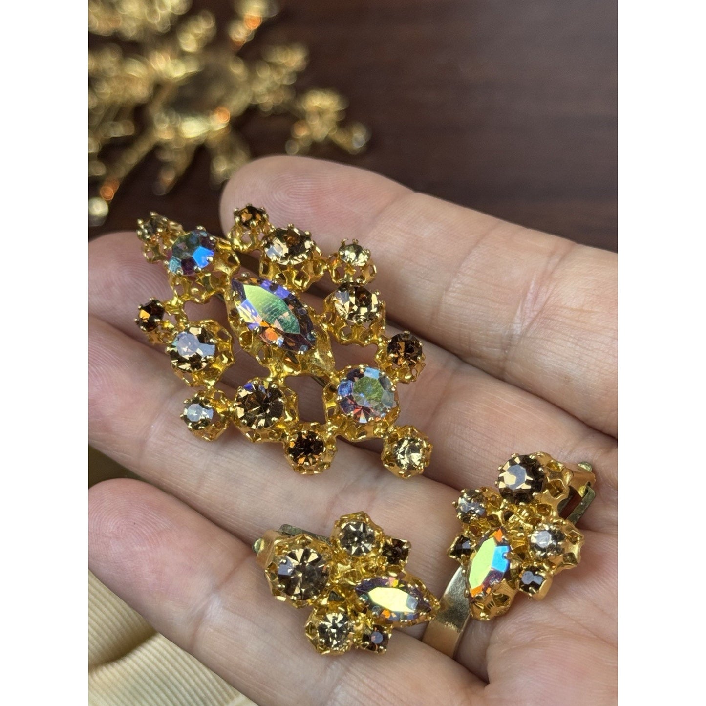 Vintage STAR Austria Brooch Earrings Set AB Rhinestone Goldtone 2” Demi Parure