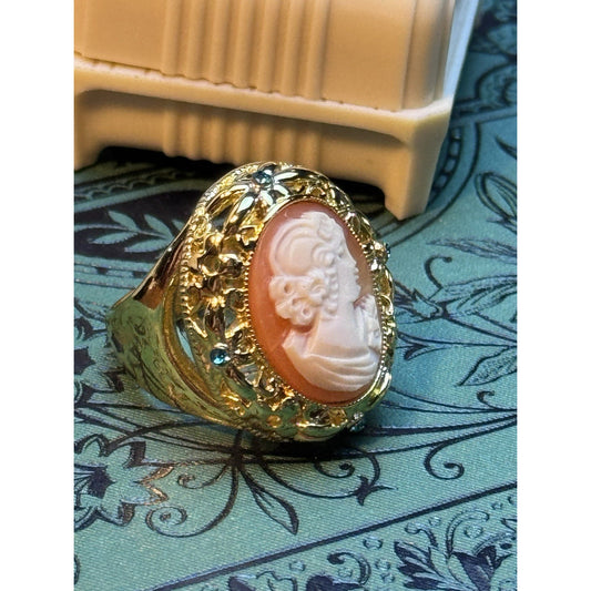 Vintage Faux Cameo Ring Goldtone Size 9 Rhinestone Accents Statement Jewelry