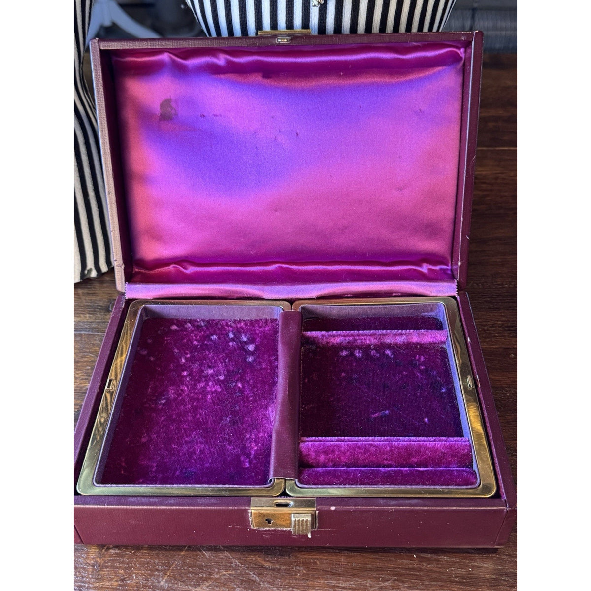 Vintage Farrington Jewelry Box Burgundy Texol Velvet Lined With Insert Case 9.5”