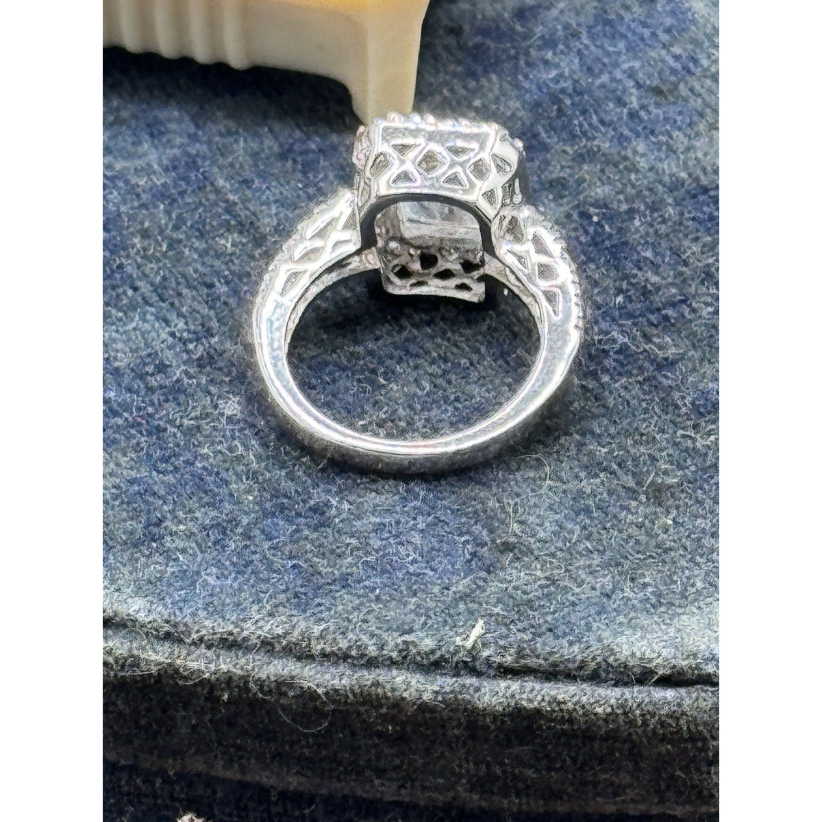 Silvertone Ring Clear Rhinestone Radiant Cut Halo Cocktail Statement Size 7