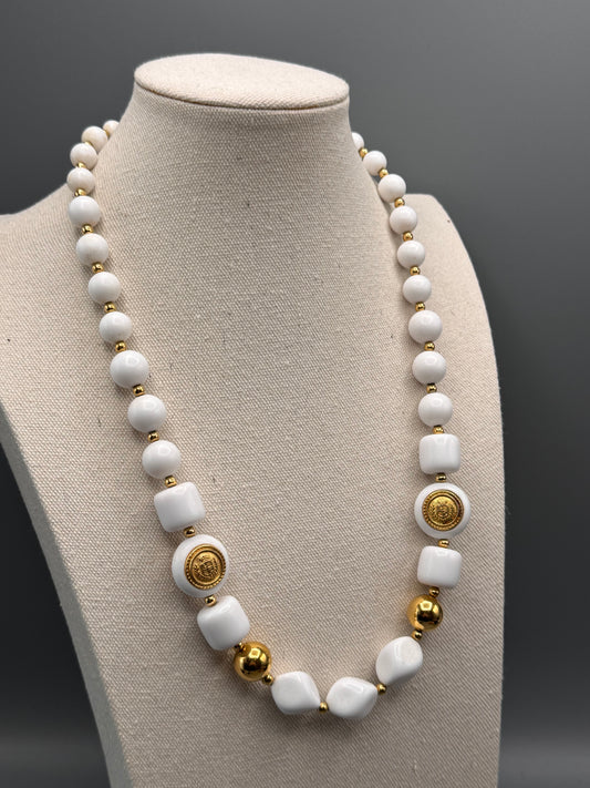 Vintage White Acrylic Beaded Necklace Goldtone Accents 26.5” 80s
