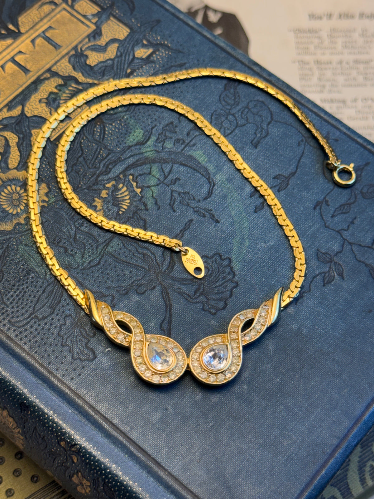 Vintage Trifari TM Necklace Goldtone Clear Crystals Signed 80s Couture