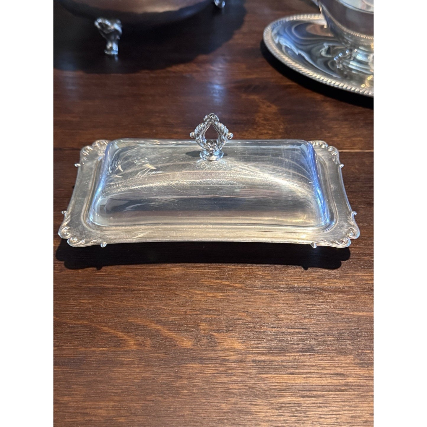 Silverplate Butter Dish Glass Insert Covered 7.5” Crescent International Silver