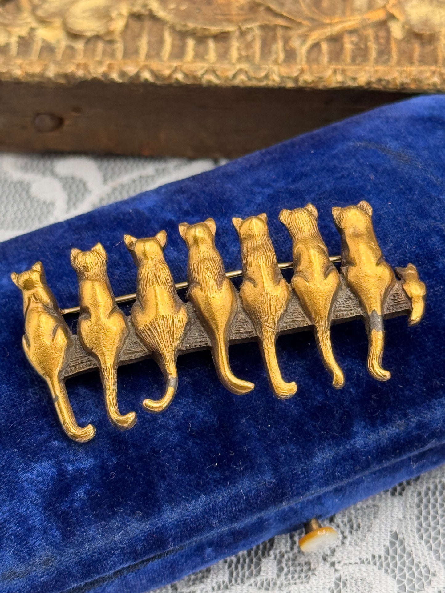 Vintage C&C Cat Brooch Goldtone Antiqued Figural Signed 2”