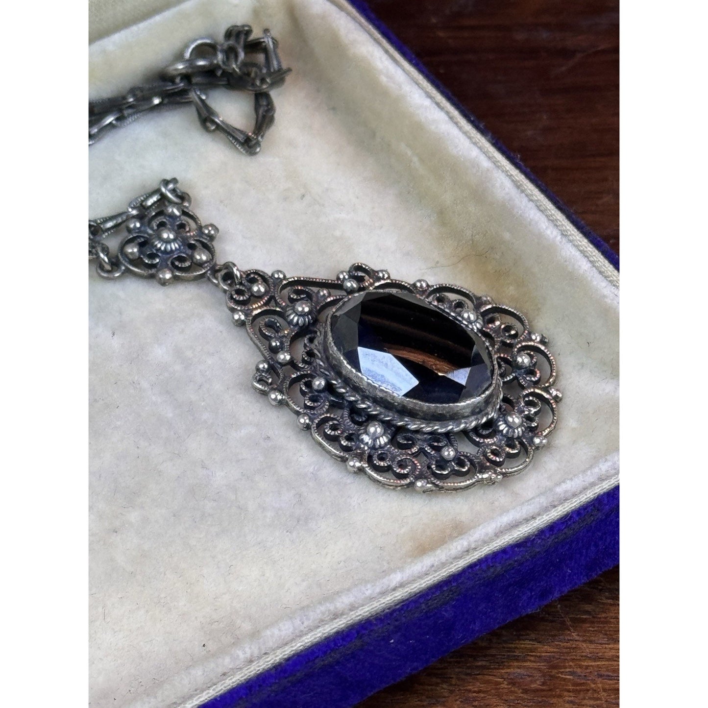VTG Danecraft Sterling Silver Hematite Ornate Filigree Necklace w/ Original Tag