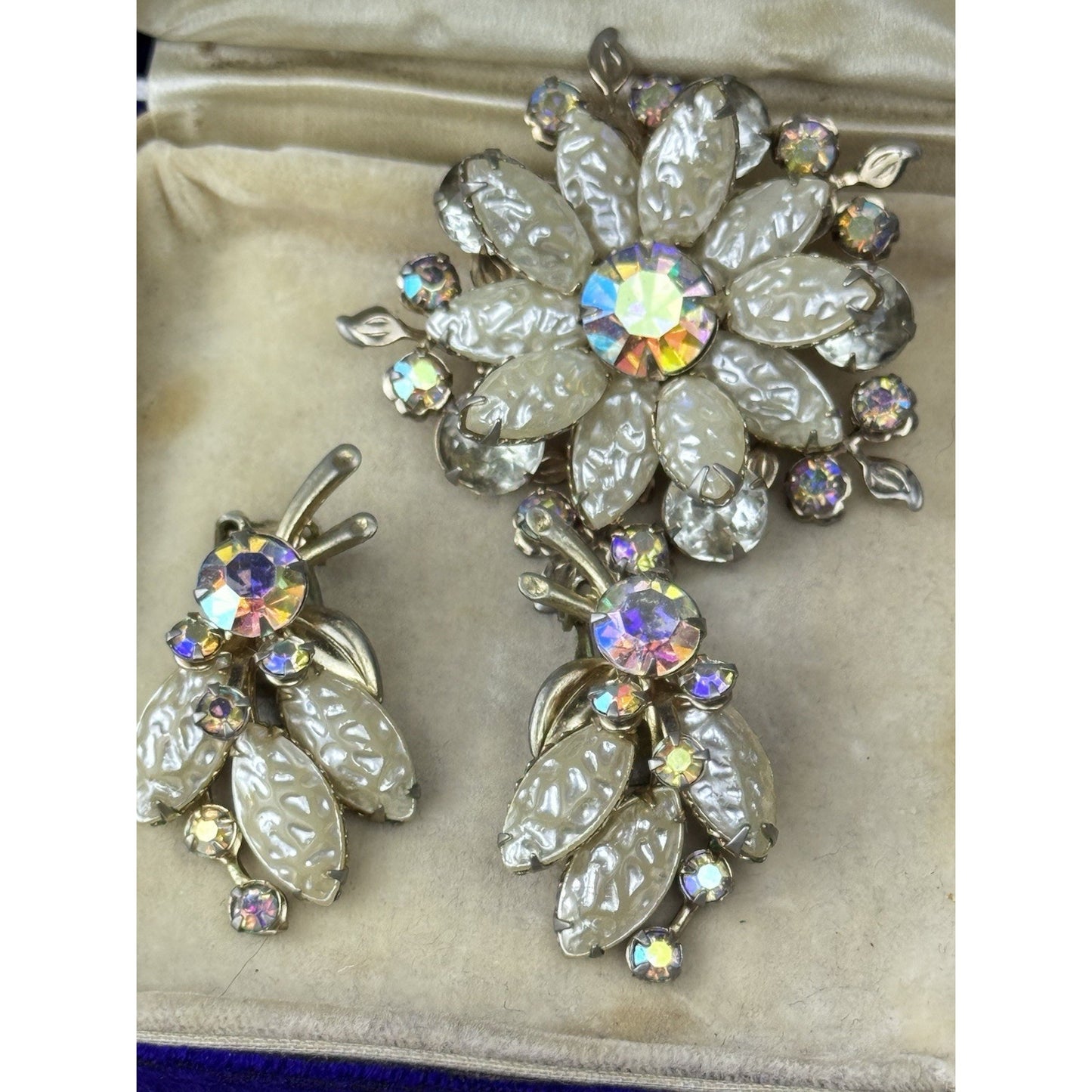Brooch Clip Earrings Demi Parure Set Vintage Faux Pearl AB Rhinestone Floral