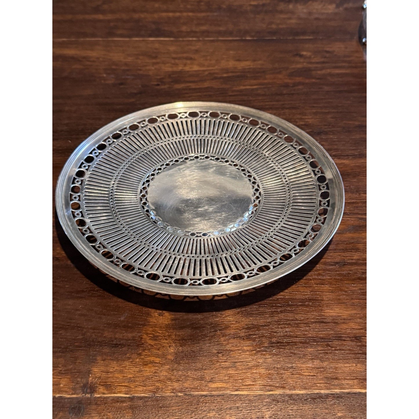 Silverplate Cake Plate Pierced Petit Fours Serving Plate Meriden 10” Vintage