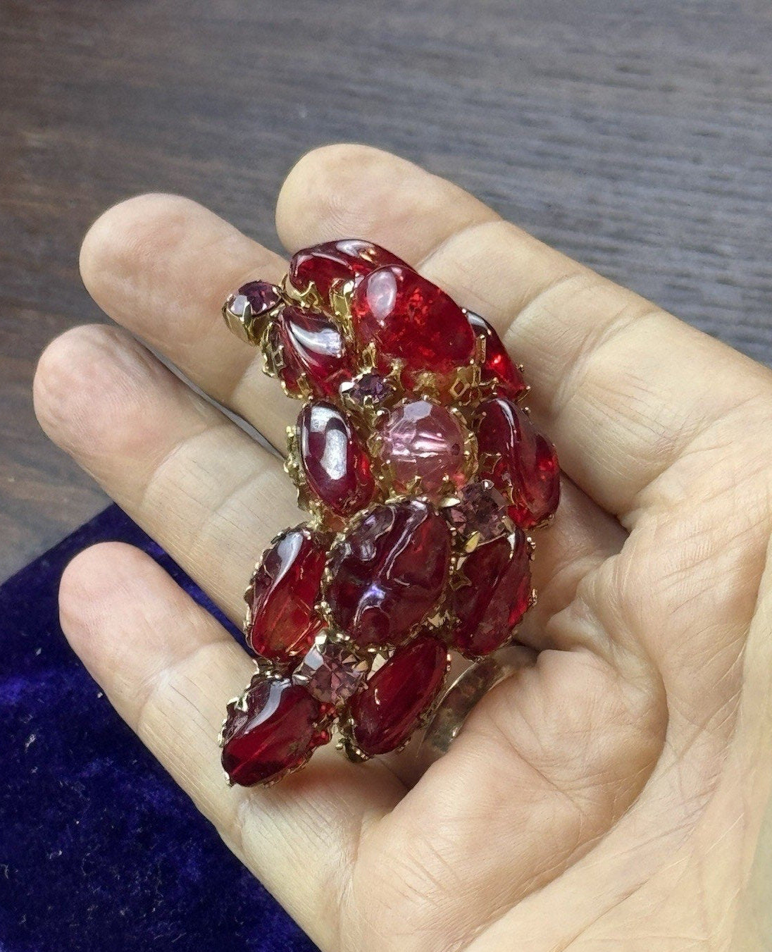 Vintage Brooch Red Lucite 2.25” Goldtone Crescent Cabochon Rhinestone Cluster