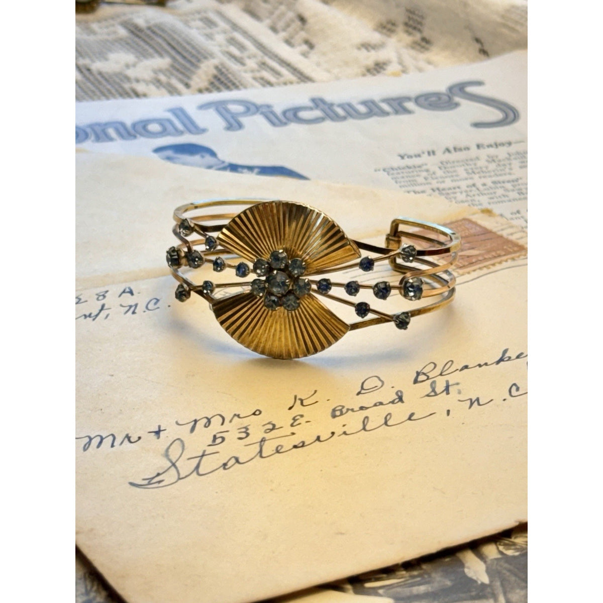 Krementz Cuff Bracelet Blue Rhinestone Goldtone Fan Mid Century Vintage 6.5”