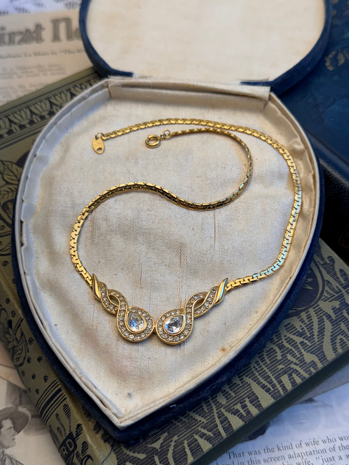 Vintage Trifari TM Necklace Goldtone Clear Crystals Signed 80s Couture