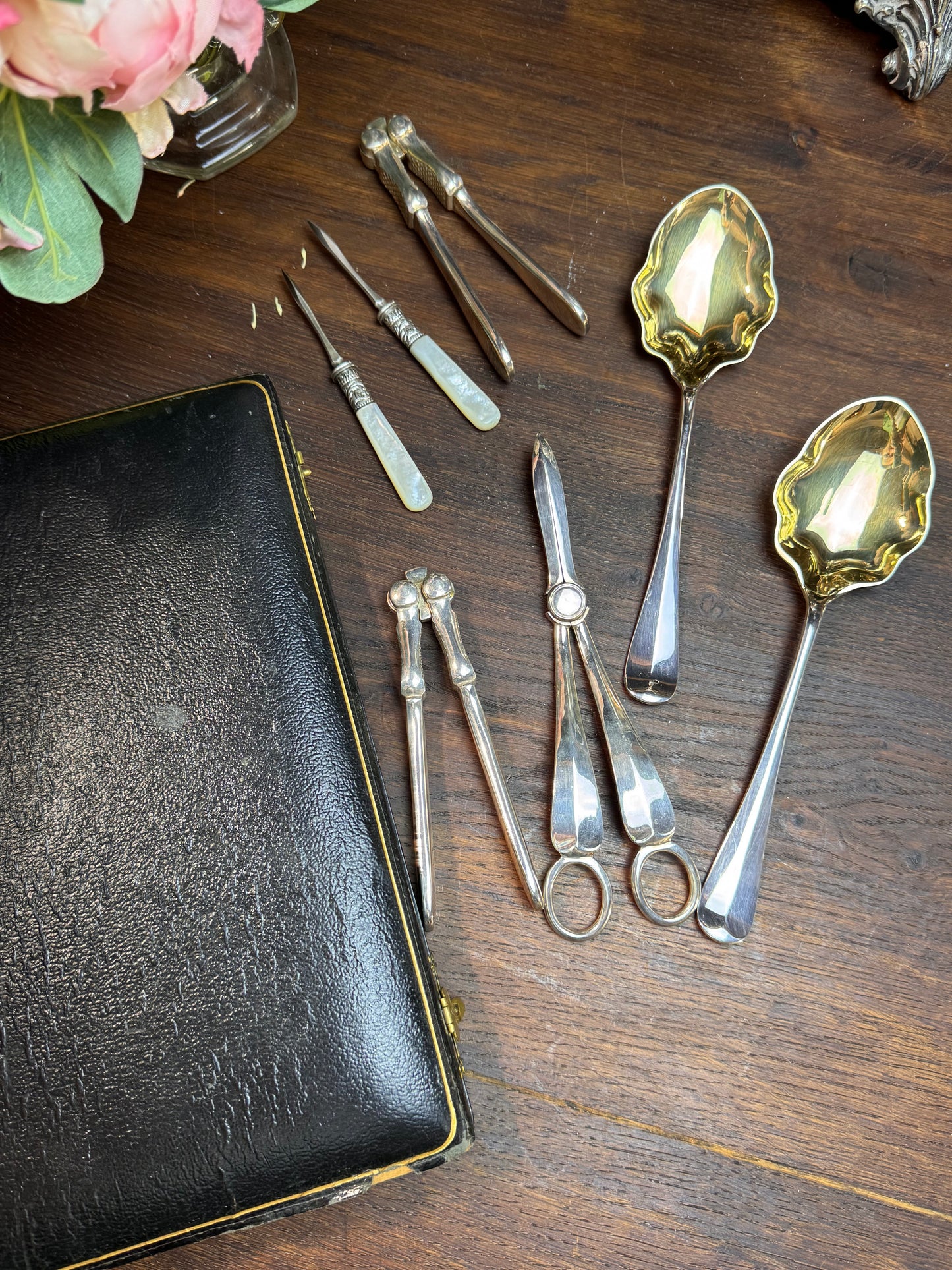 Vintage Dessert Set Walker Hall Sheffield Silver-plate Gold Wash Berry Spoons, Grape Shears, Nutcrackers & Picks MOP in Case