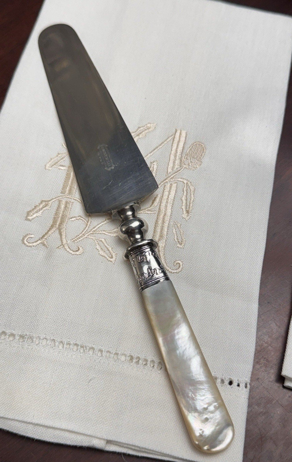 Mother Of Pearl Cake Pie Server Universal LF&G Sterling Ferrule 10.5”