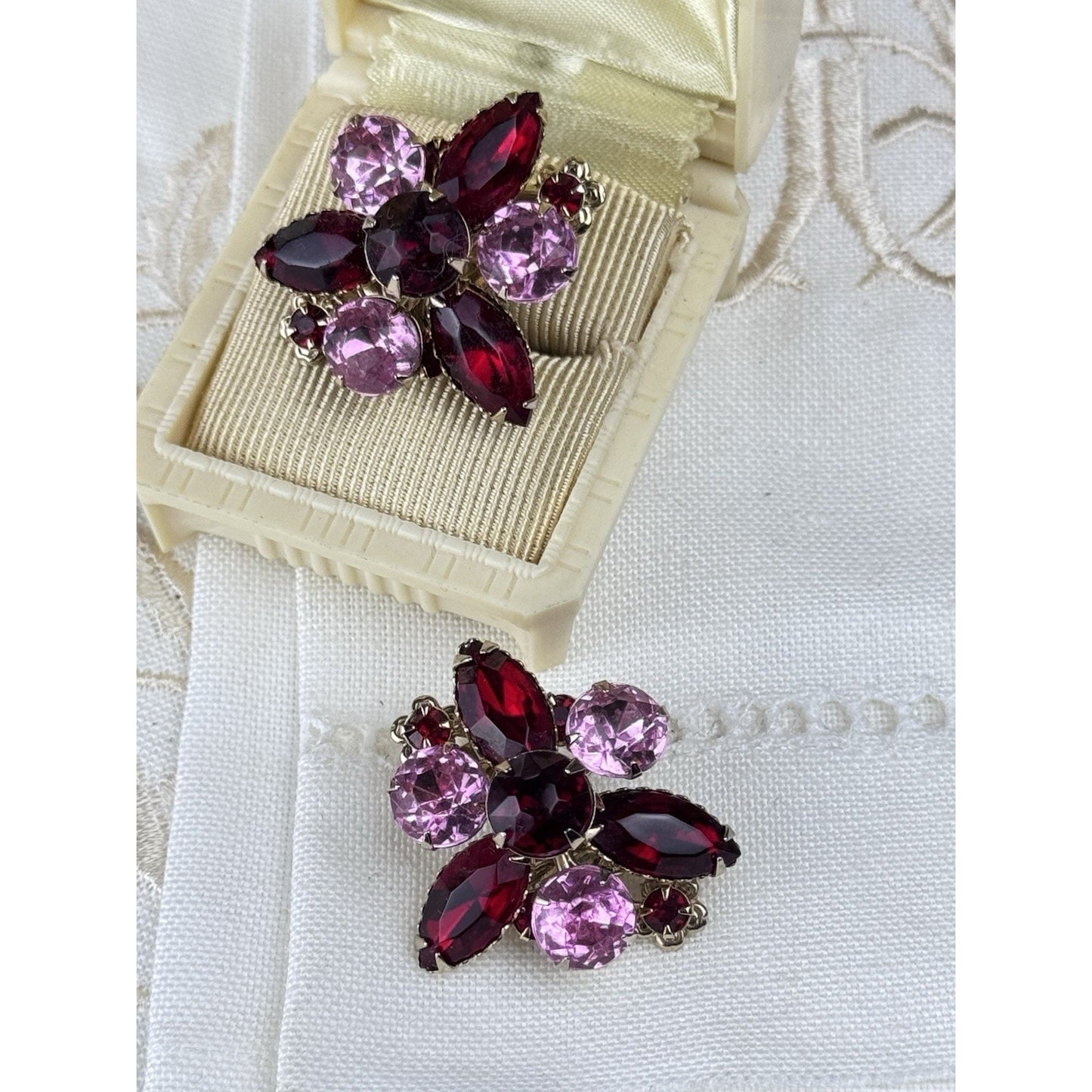 Vintage Clip Earrings Rhinestone Pink Burgundy Red Floral Goldtone 1” Cluster