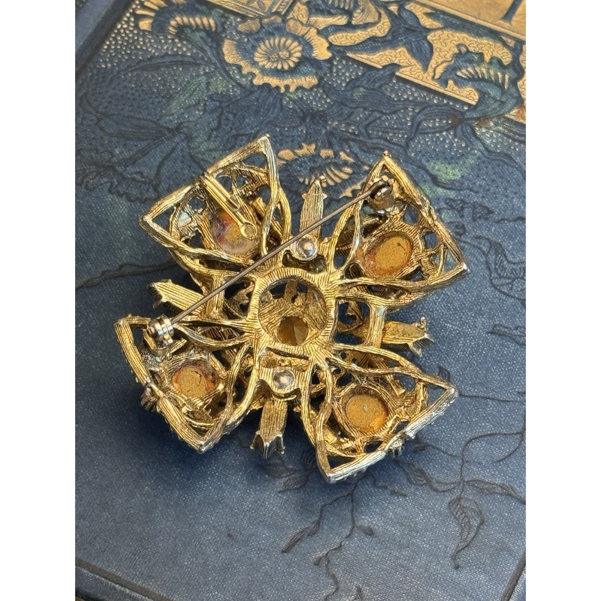 Vintage Brooch Pendant Maltese Cross Goldtone Amber Brown Rhinestones