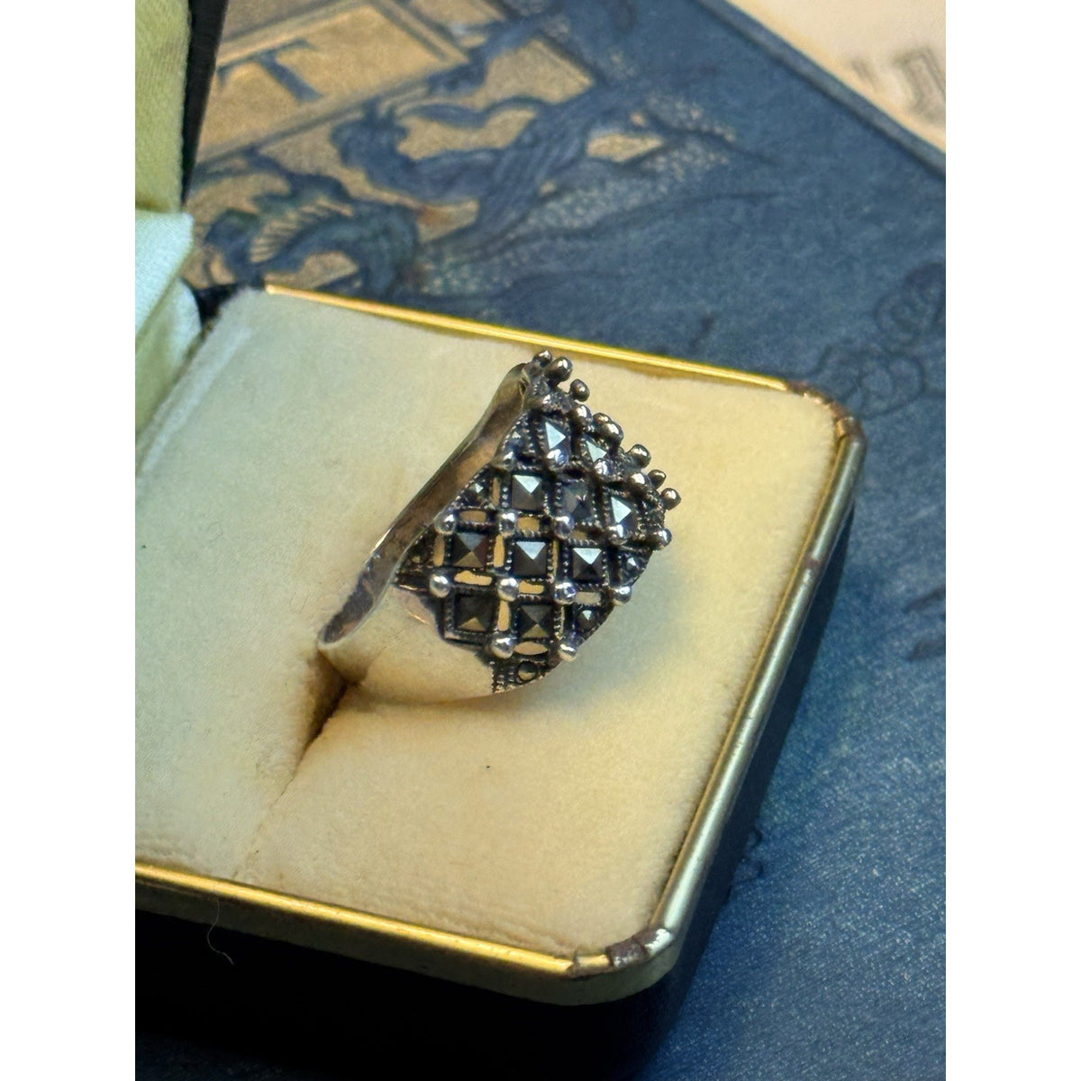 Sterling Silver Marcasite Ring Lattice Wide Band Signed 925 Thai Size 9.75 0.5”