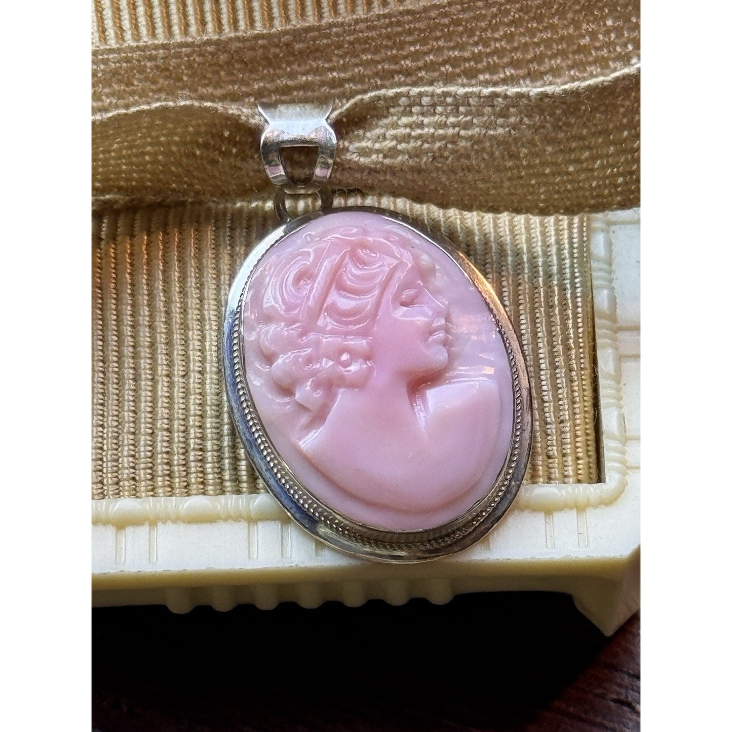 Sterling Silver Pink Cameo Pendant 1” Hand Carved Italy Artist Signed 925