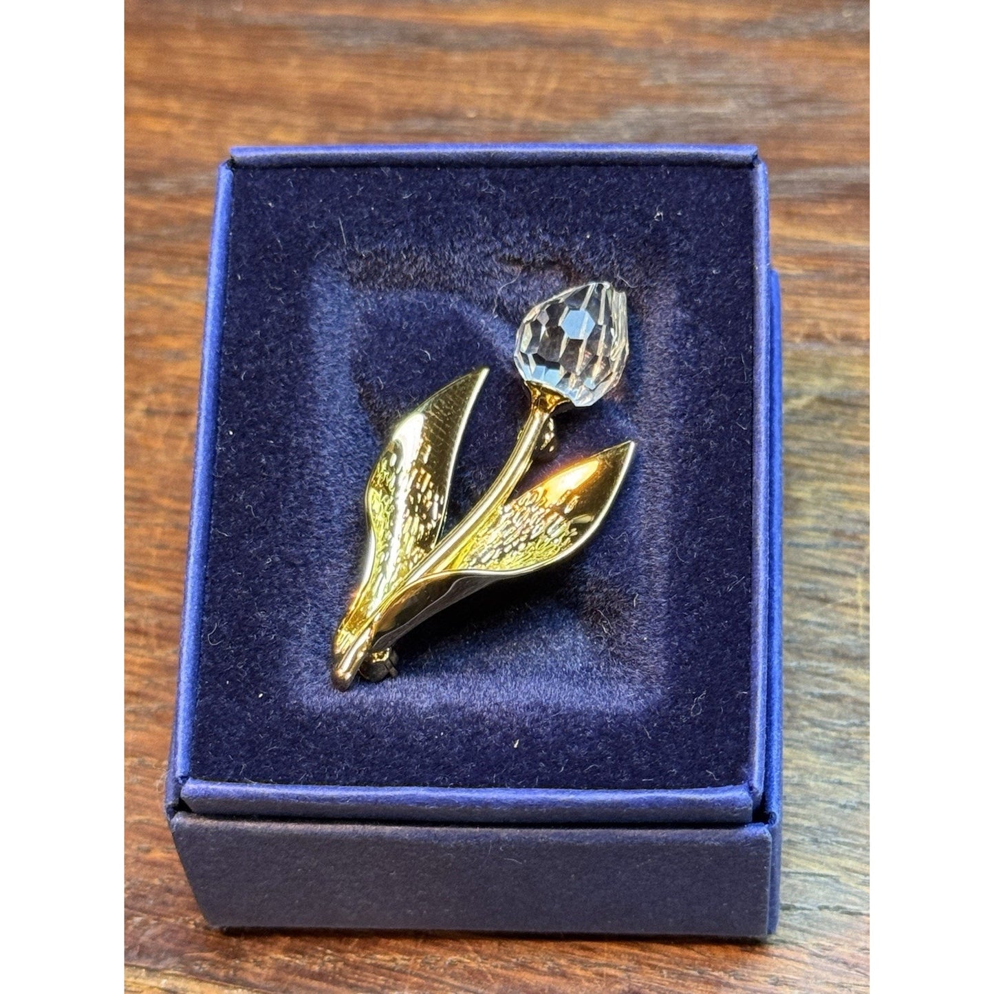 Vintage Swarovski Crystal Tulip Floral Flower Brooch Pin Gold Tone Signed In Box