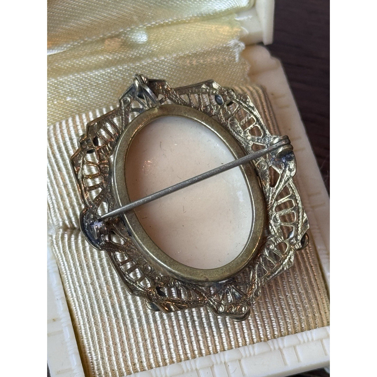 Vintage Faux Cameo Brooch Pendant Faux Pearl Filigree Frame Antique Style 1.875”